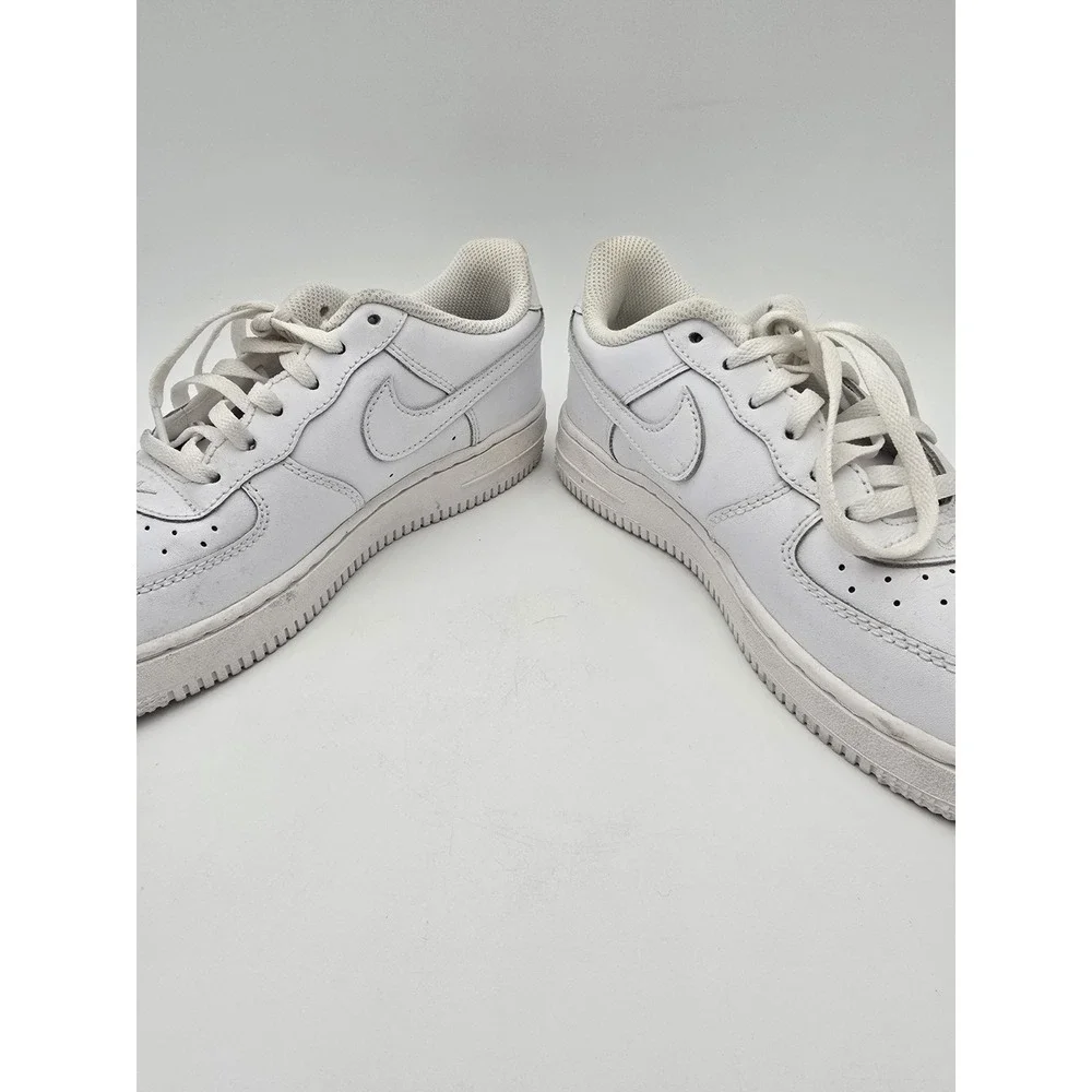 Nike Air Force 1 LE All White Low Top Sneakers Kids Youth Shoes DH2925-111 Sz 3Y